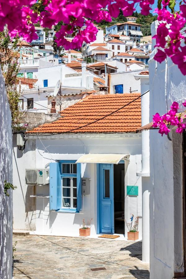 Helios Lovely Apartment Skopelos Eksteriør billede